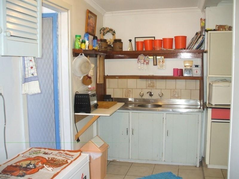 17 Hughes Street, Wallaroo SA 5556