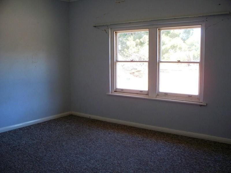 33 North Terrace, Maitland SA 5573