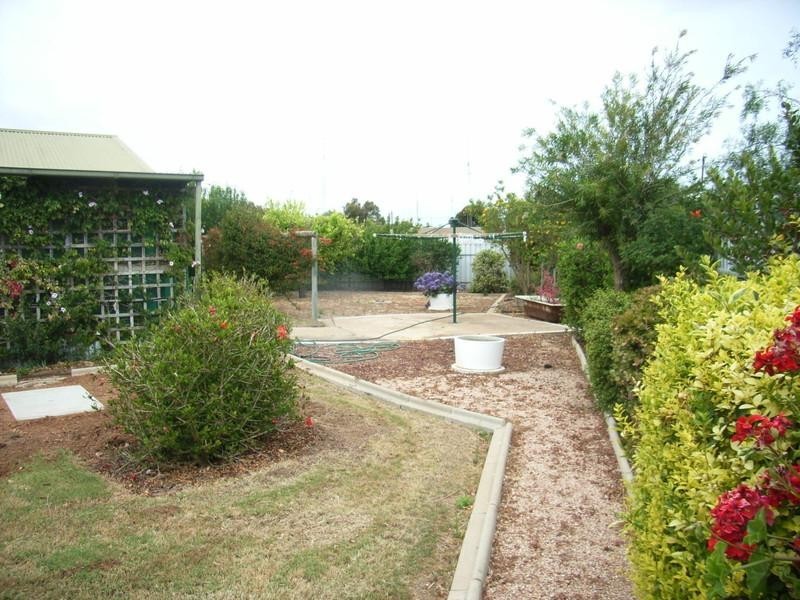 1 Adelaide Street, Wallaroo SA 5556