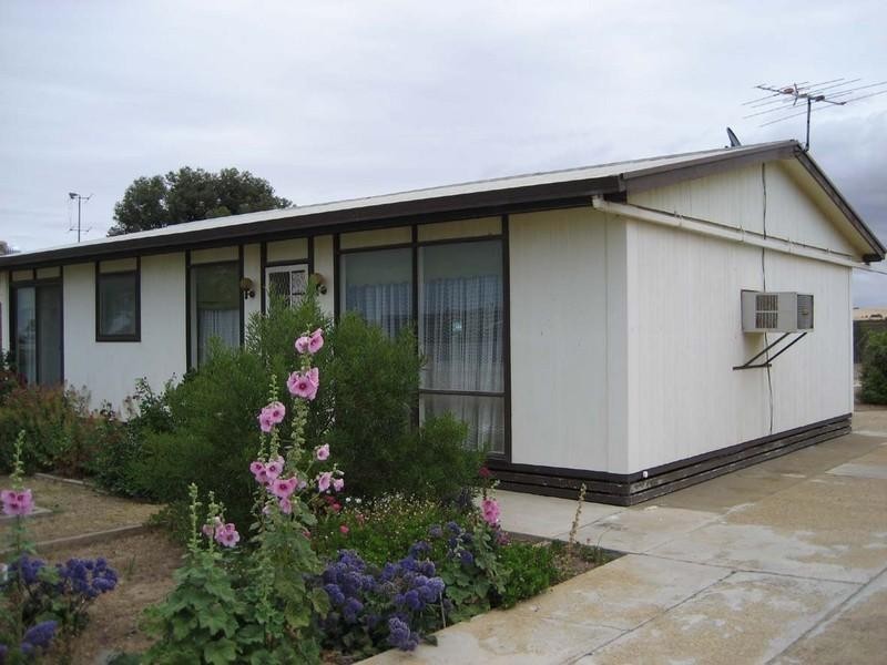 15 Allen Road, Tiddy Widdy Beach SA 5571