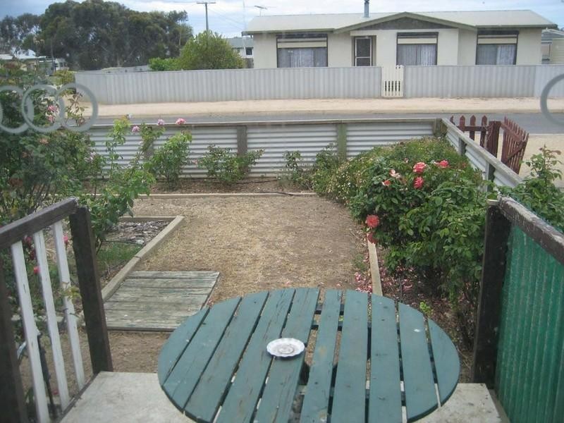 15 Allen Road, Tiddy Widdy Beach SA 5571