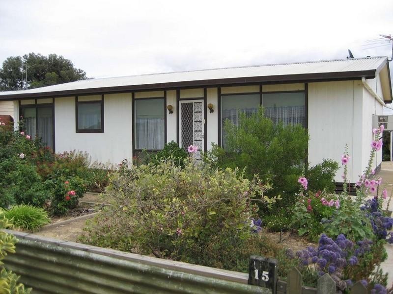 15 Allen Road, Tiddy Widdy Beach SA 5571