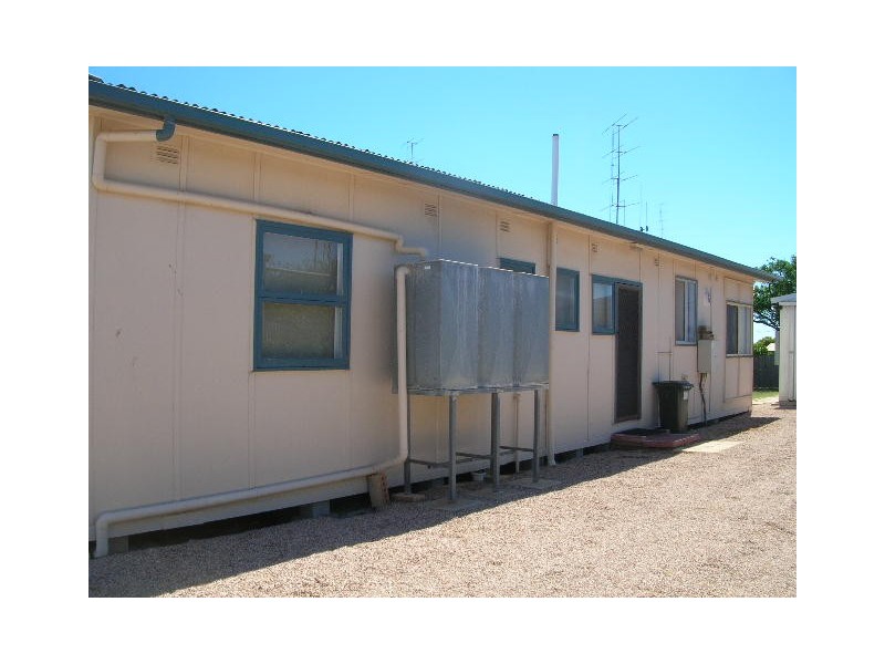 19 Trelawney Street, Moonta Bay SA 5558