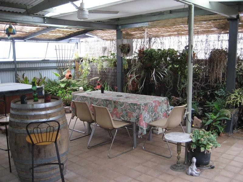 13 Mesnil Drive, Port Clinton SA 5570