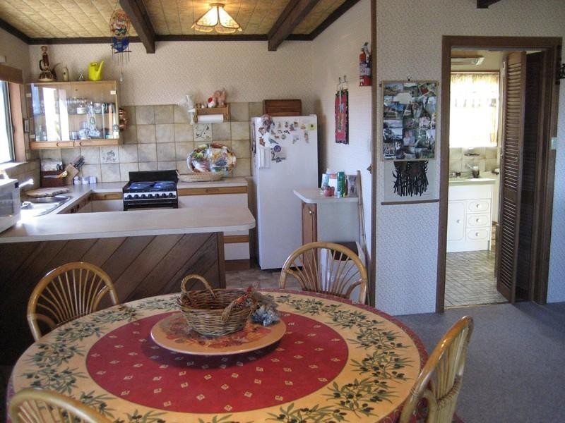 17 Main Street, Pine Point SA 5571