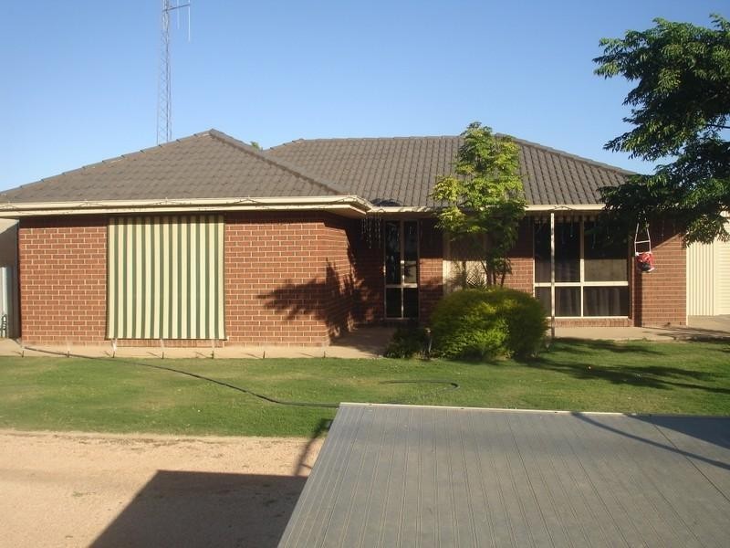 8 Ramsey Street, Kadina SA 5554