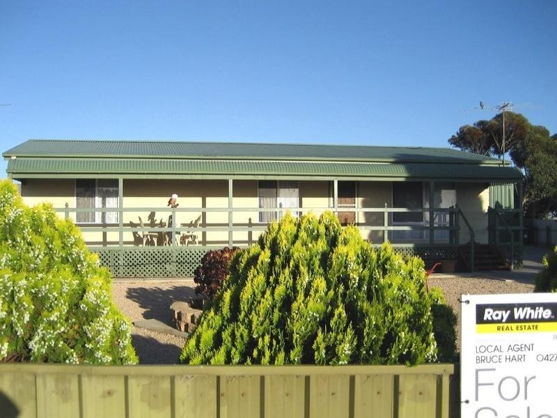 9 Allen Road, Tiddy Widdy Beach SA 5571