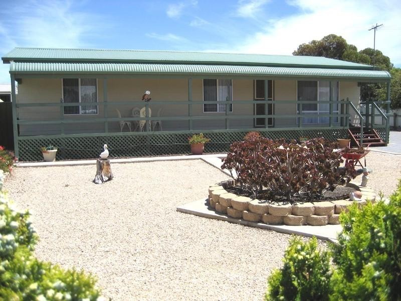 9 Allen Road, Tiddy Widdy Beach SA 5571