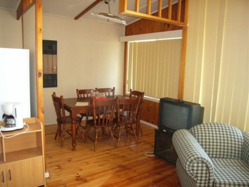 18 Carleton Crescent, Wallaroo SA 5556