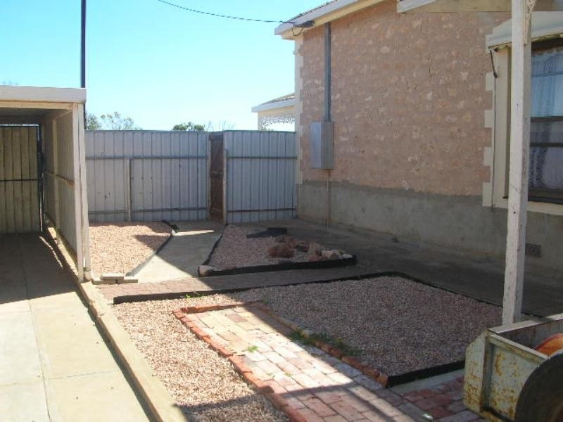 13 Cornish Terrace, Wallaroo SA 5556