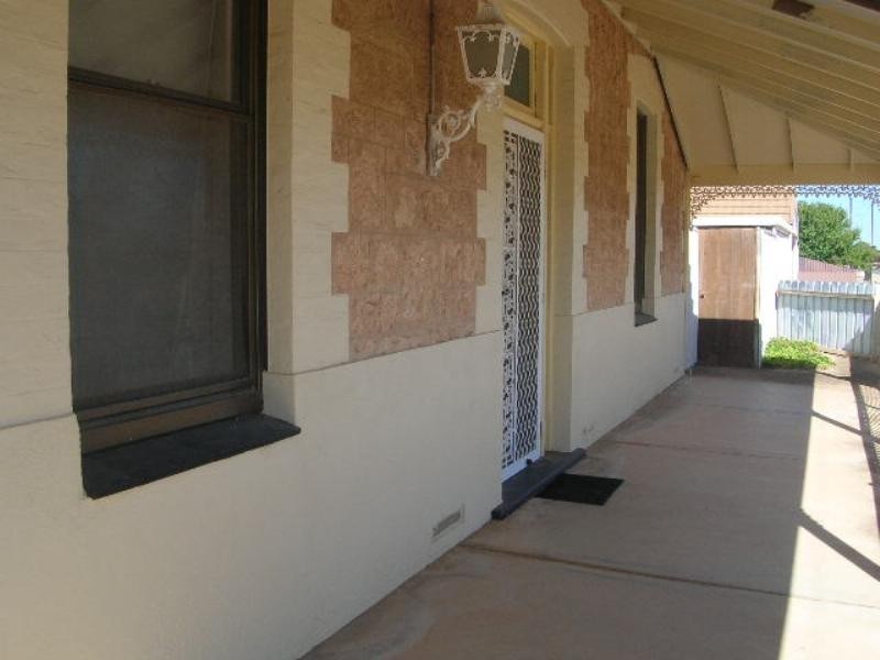 13 Cornish Terrace, Wallaroo SA 5556