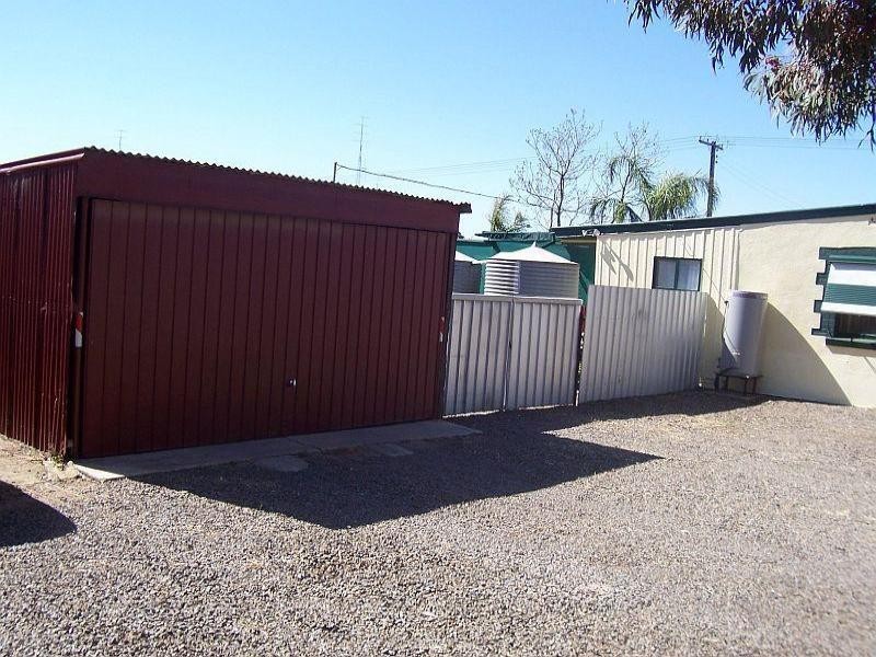 15 Young Street, Wallaroo SA 5556