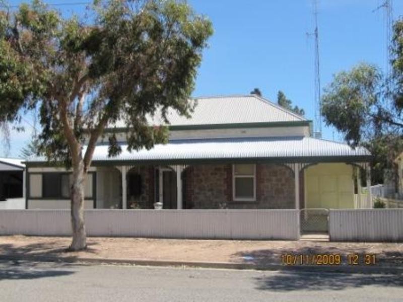 38 Elizabeth Street, Wallaroo SA 5556