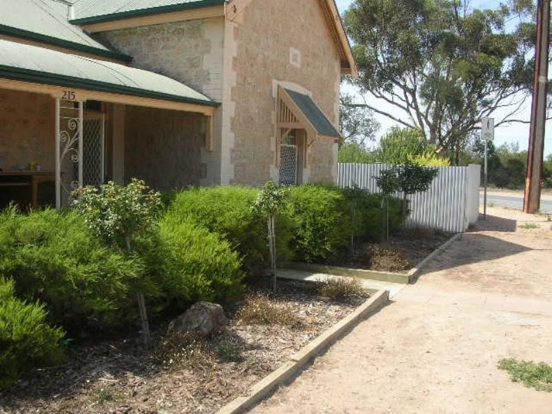 215 Stirling Terrace, Kadina SA 5554