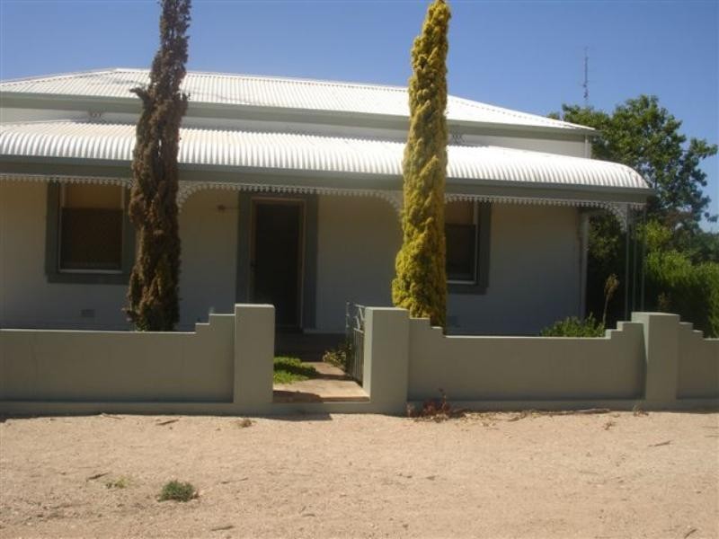 10 Young Street, Wallaroo SA 5556