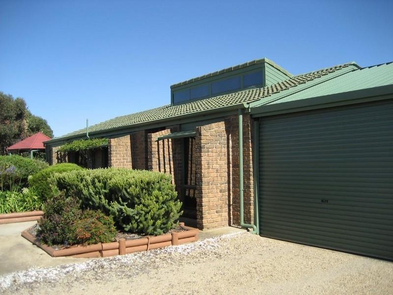 15 Tiddy Widdy Road, Ardrossan SA 5571