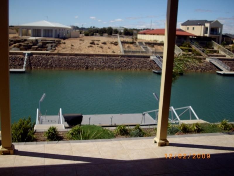 18A Stately Way, Wallaroo SA 5556