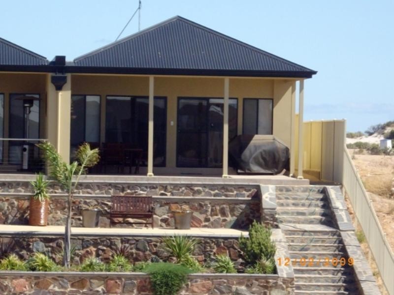 18A Stately Way, Wallaroo SA 5556