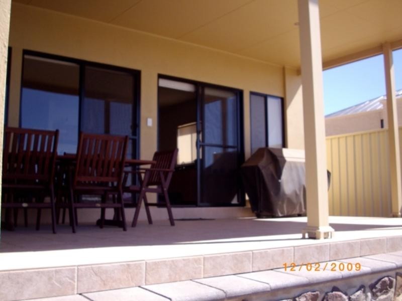 18A Stately Way, Wallaroo SA 5556