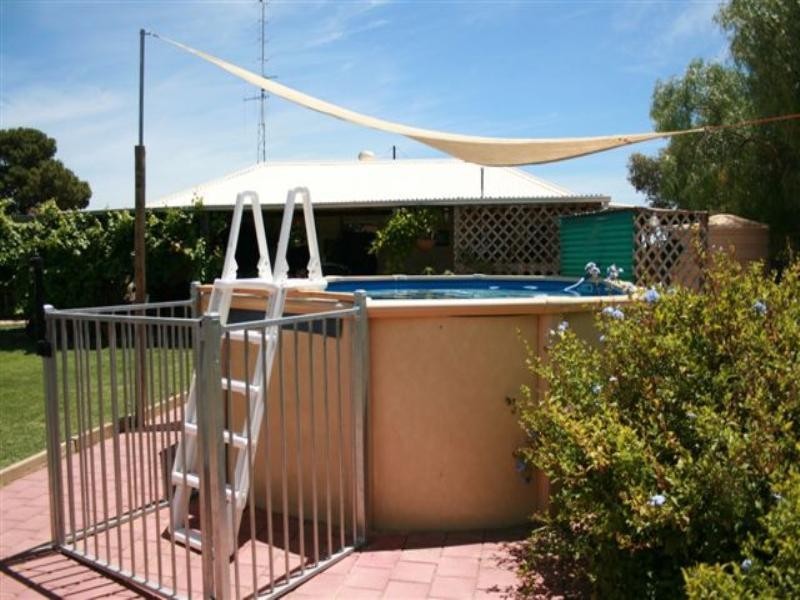 329 Derrington Terrace, East Moonta SA 5558