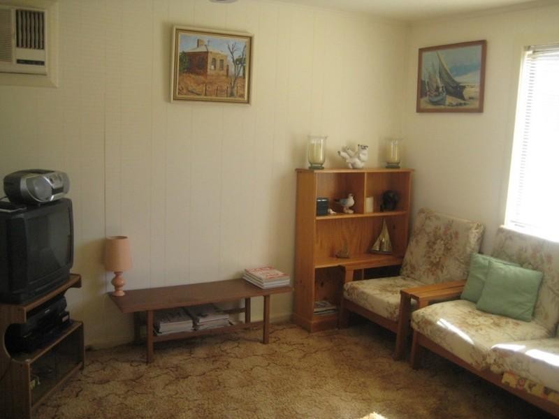 66 The Esplanade, Pine Point SA 5571