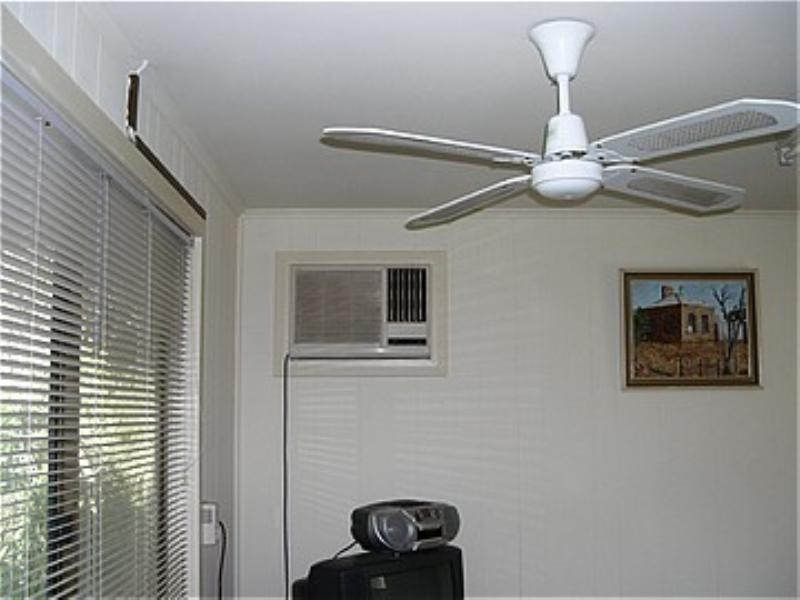 66 The Esplanade, Pine Point SA 5571