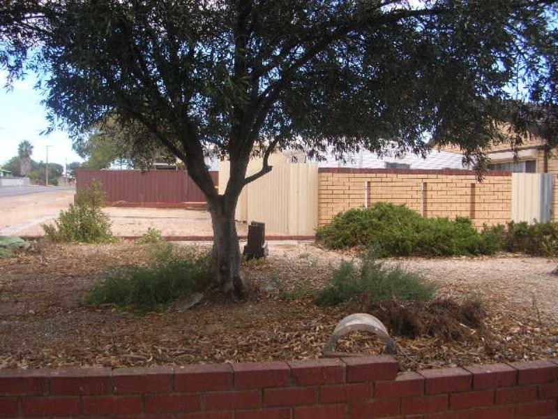 4 Ireland Street, Wallaroo SA 5556