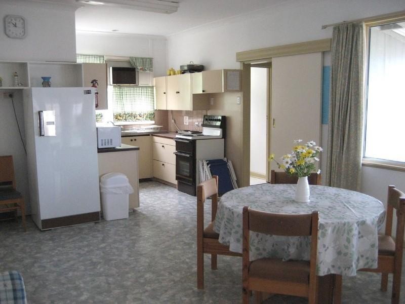 16 Davey Road, Rogues Point SA 5571