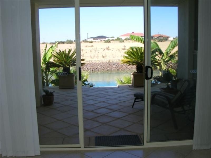 82 Gilmore Crescent, Wallaroo SA 5556