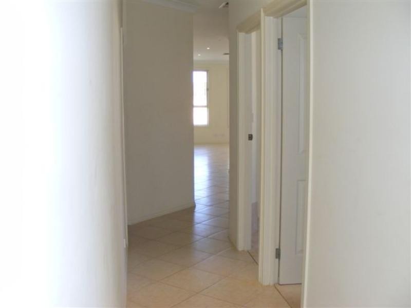 82 Gilmore Crescent, Wallaroo SA 5556