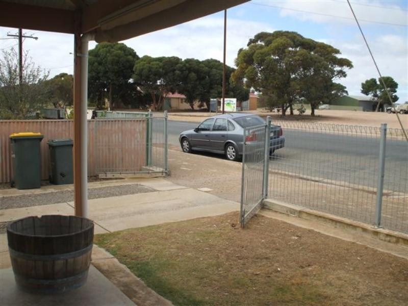 61 Cornish Terrace, Wallaroo SA 5556