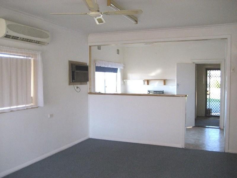 17 North Terrace, Maitland SA 5573