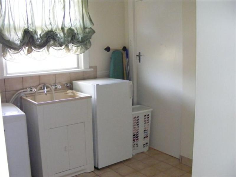 3 Allan Avenue, Wallaroo SA 5556