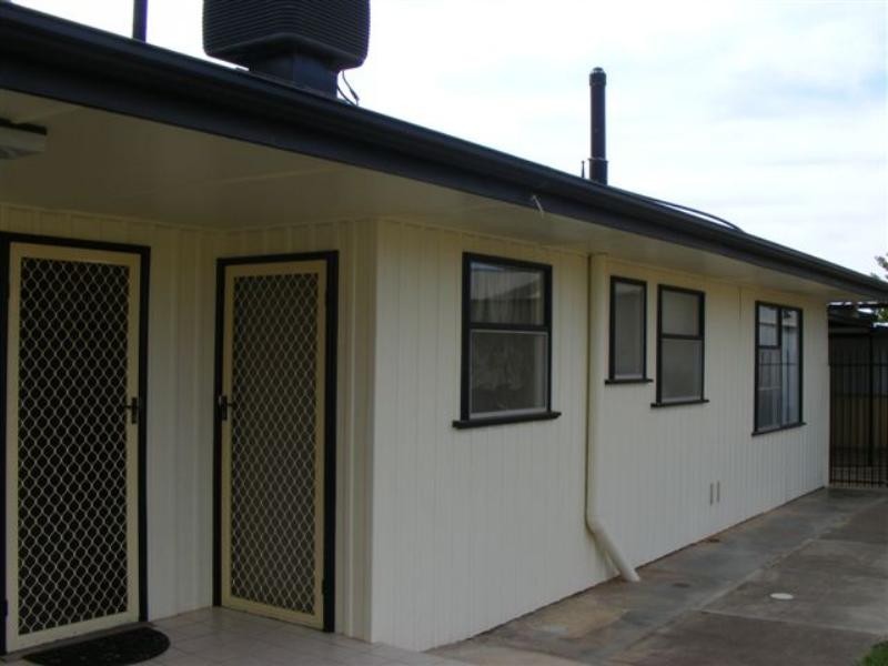 3 Allan Avenue, Wallaroo SA 5556