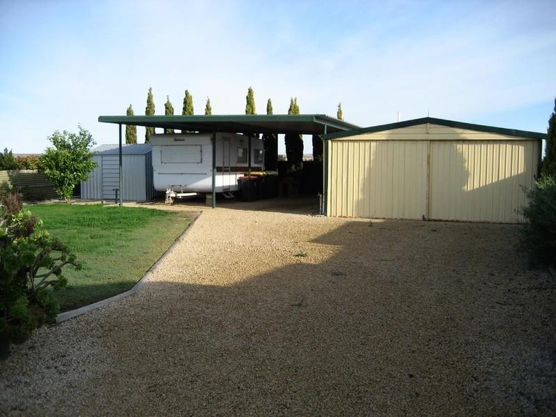 13 Allen Road, Tiddy Widdy Beach SA 5571