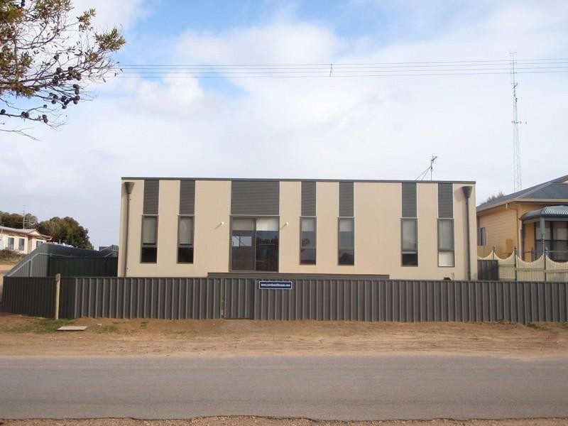 20 Gulf Street, Moonta Bay SA 5558