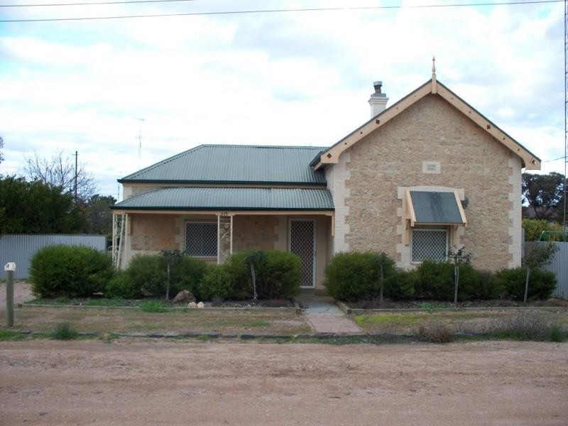 215 Stirling Terrace, Wallaroo Mines SA 5554