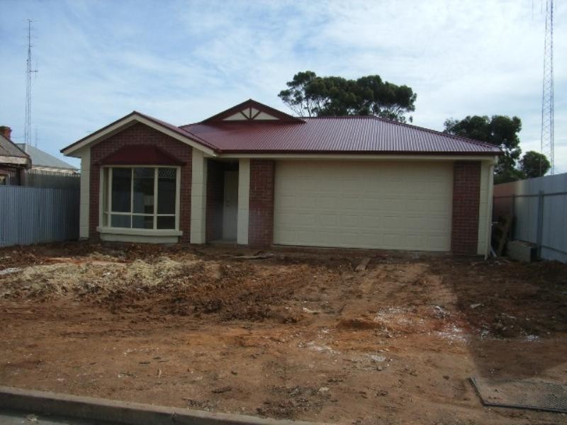 1 Santo Terrace, Wallaroo SA 5556
