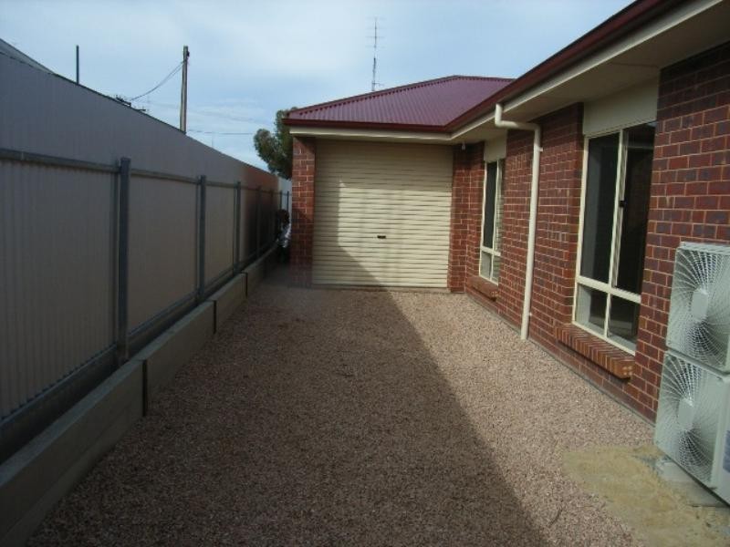 1 Santo Terrace, Wallaroo SA 5556