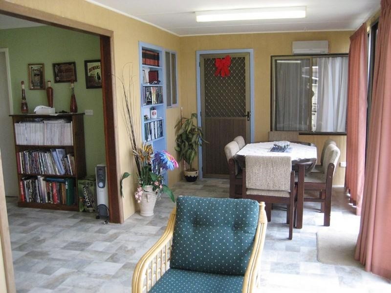 24 Barton Road, Tiddy Widdy Beach SA 5571