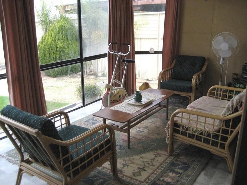 24 Barton Road, Tiddy Widdy Beach SA 5571