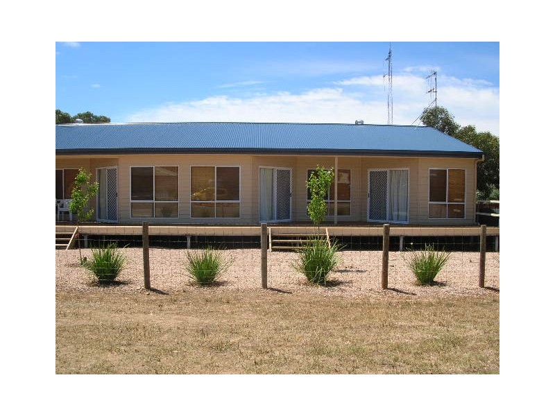 29 Monmouth Street, Moonta Bay SA 5558