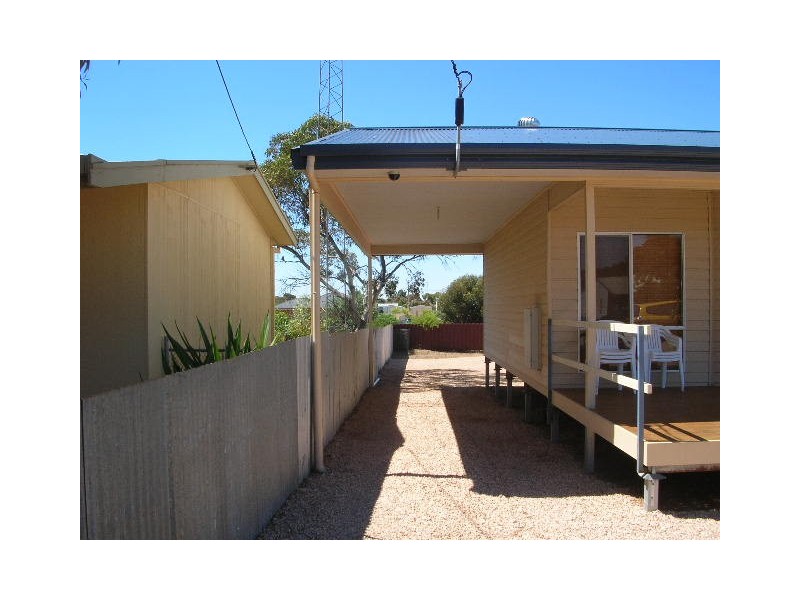 29 Monmouth Street, Moonta Bay SA 5558