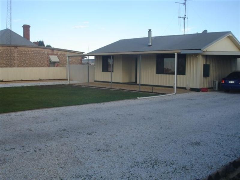 46 George Street, Kadina SA 5554