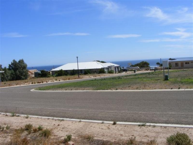 18 Gulfview Drive, Tickera SA 5555