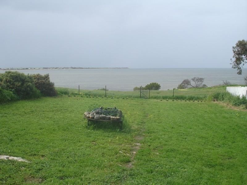 4 Beach Road, Coobowie SA 5583