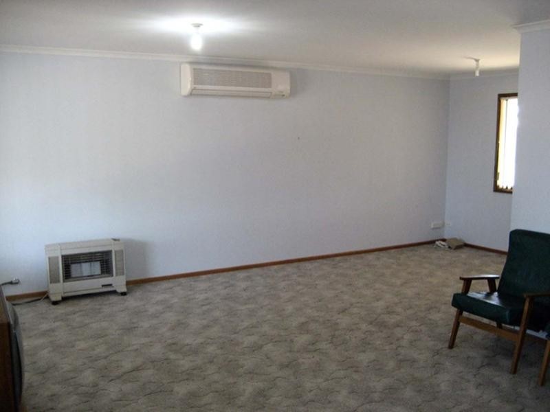 20 Emeu Street, Port Clinton SA 5570