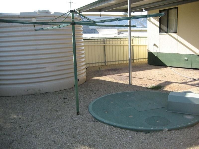 20 Emeu Street, Port Clinton SA 5570