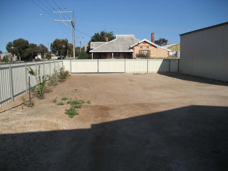 20 Emeu Street, Port Clinton SA 5570