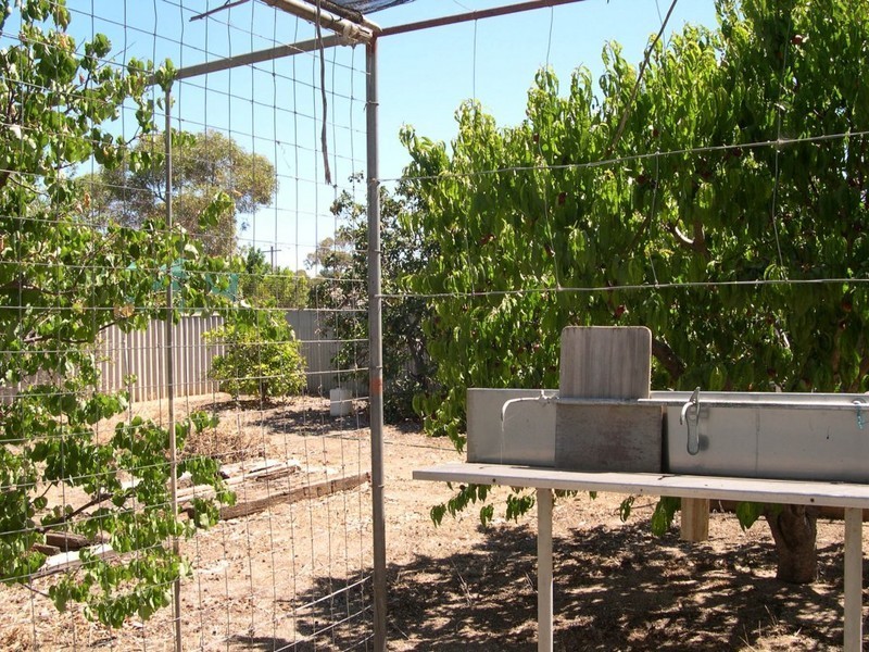 26 Cumberland Road, Port Clinton SA 5570